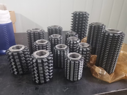 Il modulo standard fresante TiAlN CrN dello strumento del carburo dell'ingranaggio ha ricoperto