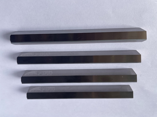 Gli utensili per il taglio del carburo del tornio indossano i semi della prova hanno finito 110×15.24×15.24