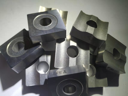 Semi 1960 del MPa delle lame di taglio del tornio di CNC di YS2T che finiscono con il foro rotondo